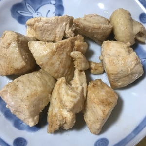 鶏むね肉がジューシー！ケイジャンチキン